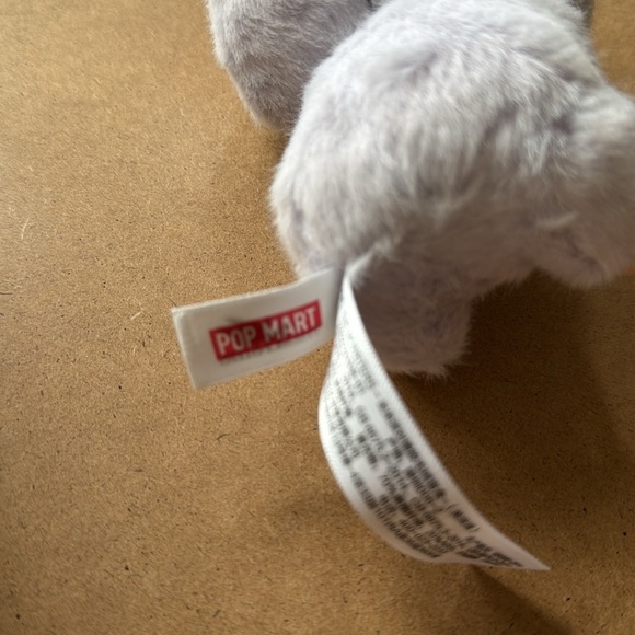 Have a Seat Labubu Zizi Plush Keychain from Pop Mart with Box and Card - Picture 5 of 10